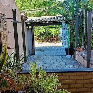 Casa De Agua De Coco Búzios